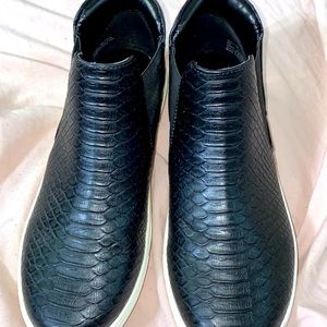 Black snake skin coconuts sneakers